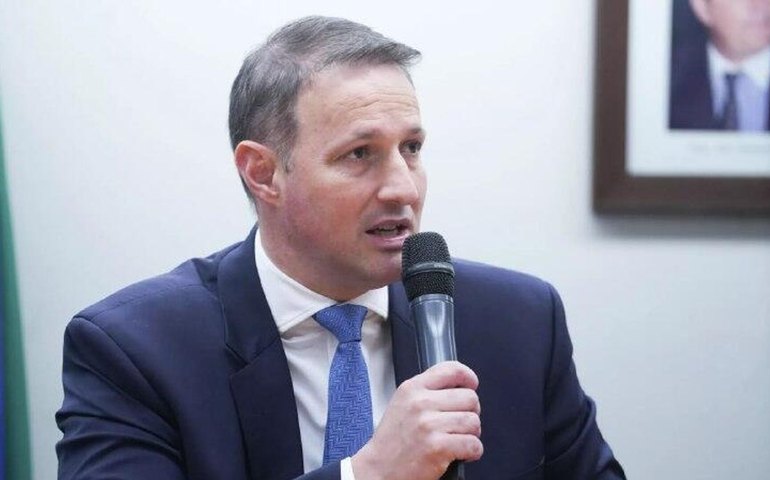 Especialistas avaliam avanços e alertam para riscos em novo texto de Derrite sobre facções