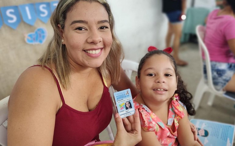 Famílias que solicitaram Carteira do Autista devem procurar Secretaria de Desenvolvimento Social