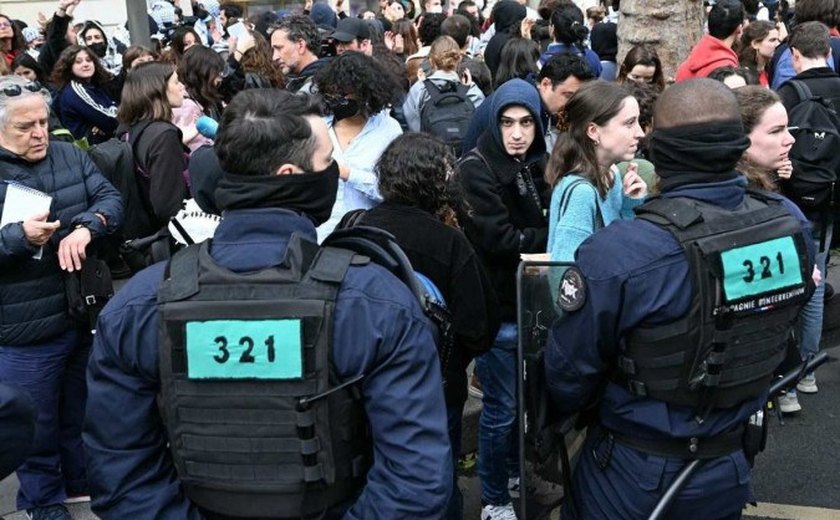 Polícia retira estudantes pró-palestinos da Universidade de Genebra