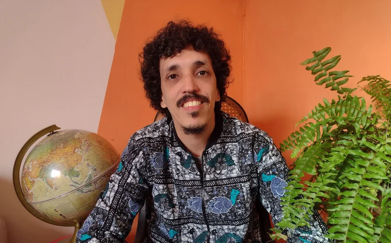 Novo livro do paulistano Danilo Heitor, finalista do Prêmio Odisseia de Literatura Fantástica, reflete sobre política, emergência climática e relações humanas