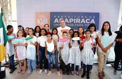 Prefeito Luciano entrega escola para 780 alunos em Arapiraca 