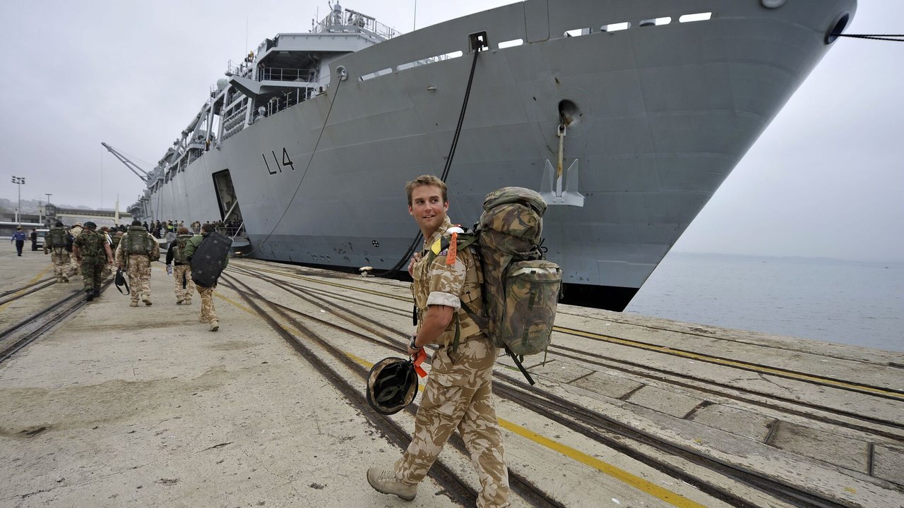 Reino Unido vai se desfazer de 5 navios de guerra ante um buraco em orçamento militar