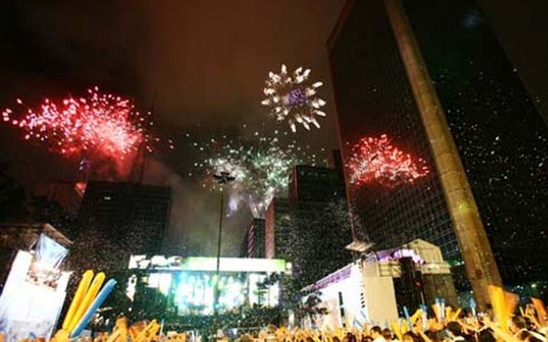 Ano Novo na Paulista prevê shows, fogos e 2 milhões de pessoas