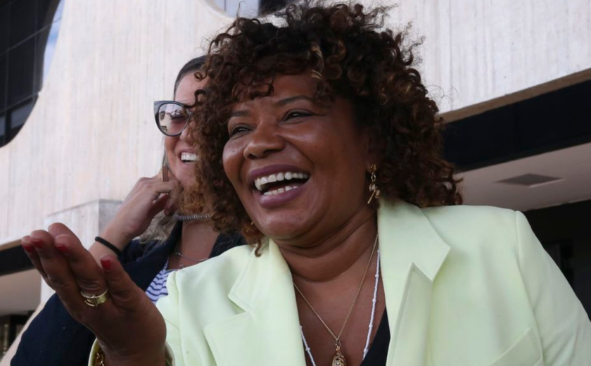 Margareth Menezes sofre 1º revés ao escolher secretário