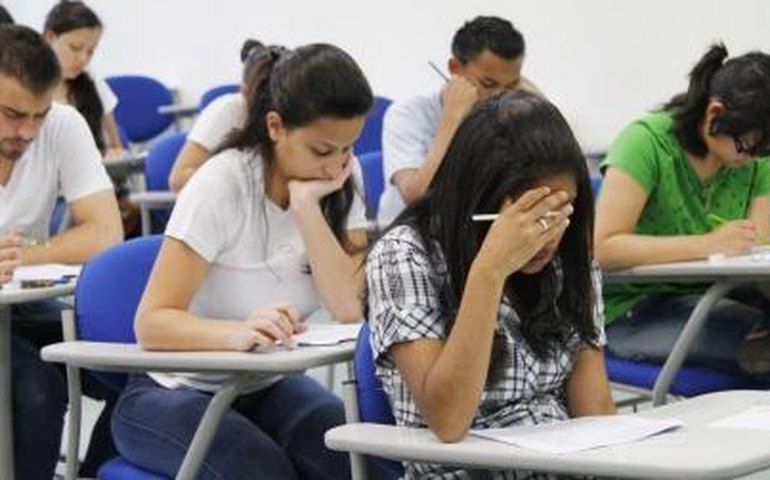 MEC autoriza e reconhece mais de 200 cursos superiores de graduação