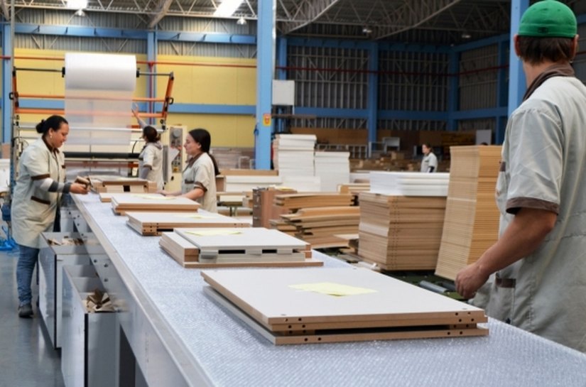 Indústria moveleira gera 200 empregos diretos e indiretos em Alagoas