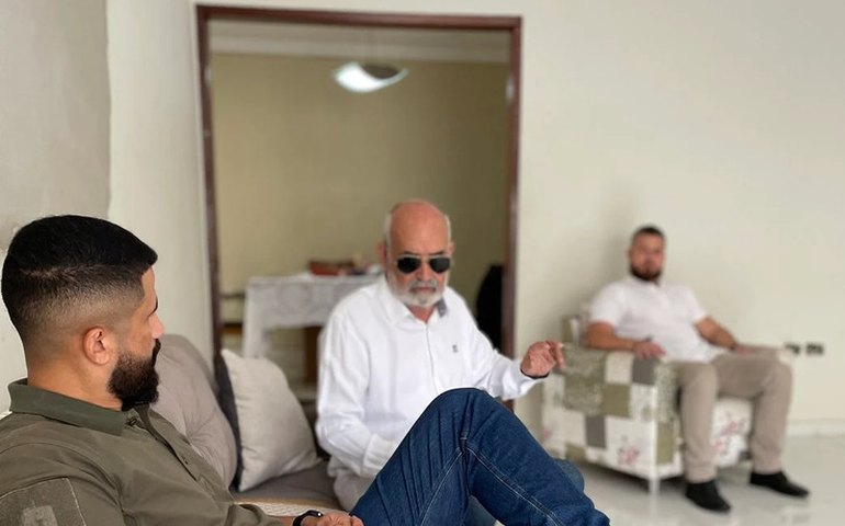 Fabio Costa apresenta projeto para conceder comenda ao jornalista Fernando Valões