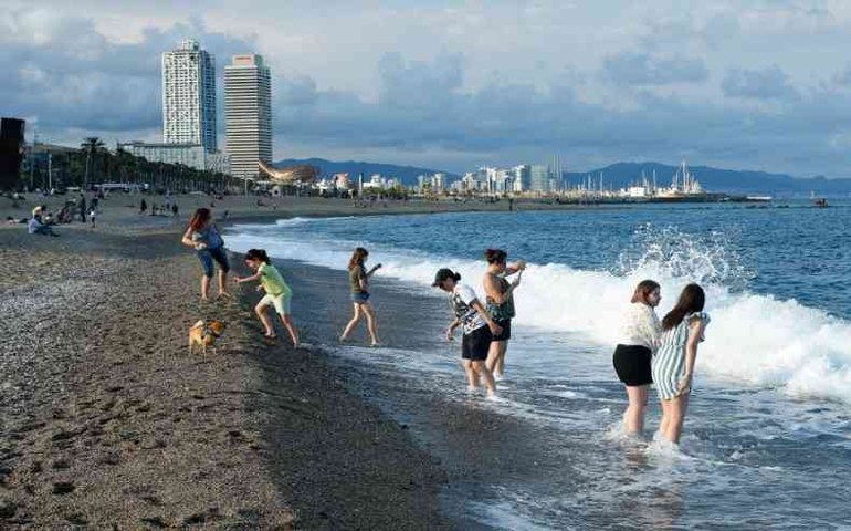 Câmeras evitarão praias lotadas