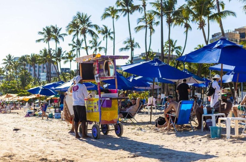 Segurança Cidadã desmente proibição de ambulantes na faixa de areia da praia