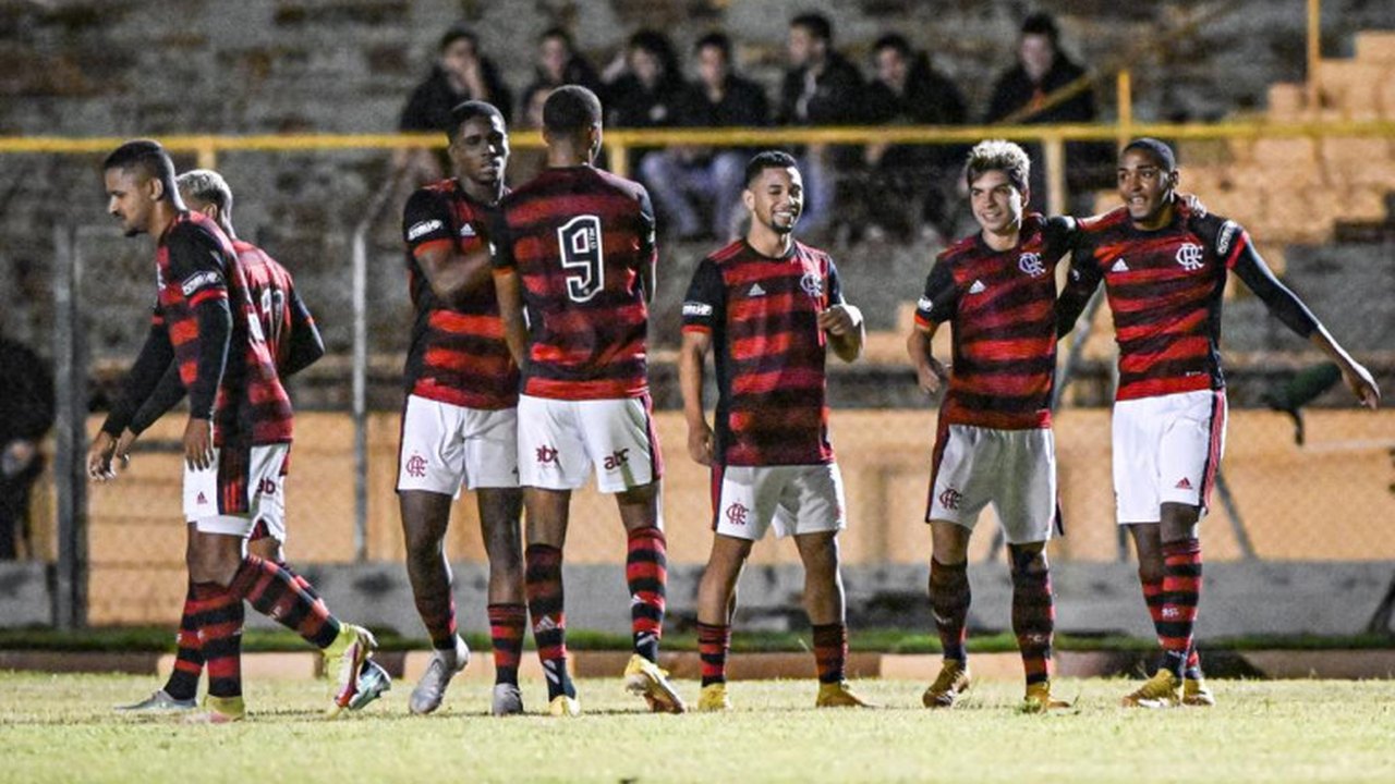 Flamengo e Cruzeiro confirmam favoritismo e avançam na Copa São Paulo de Juniores