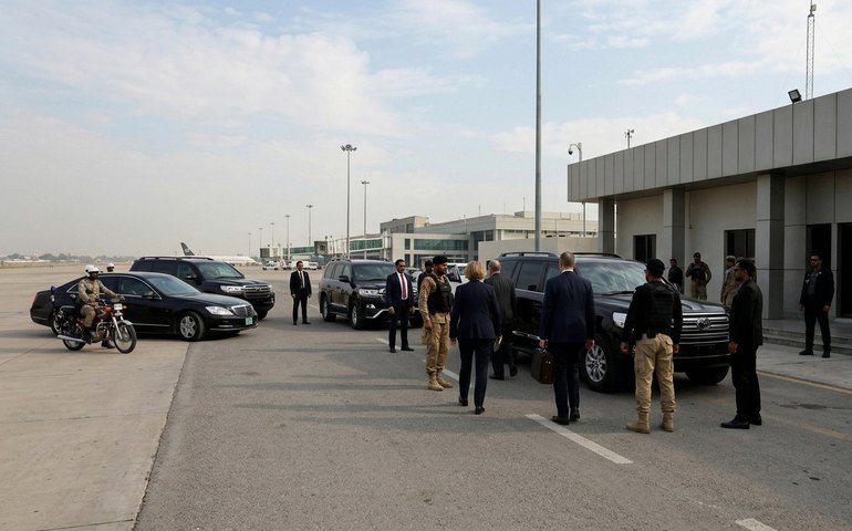 Chegada incerta de delegações dos EUA e Irã ao Paquistão aumenta incerteza em negociações