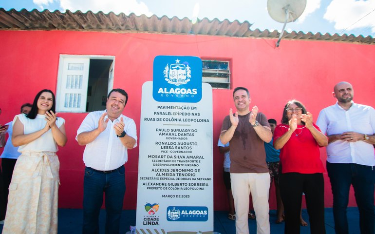 Governador entrega pavimentação de 23 ruas em Colônia Leopoldina