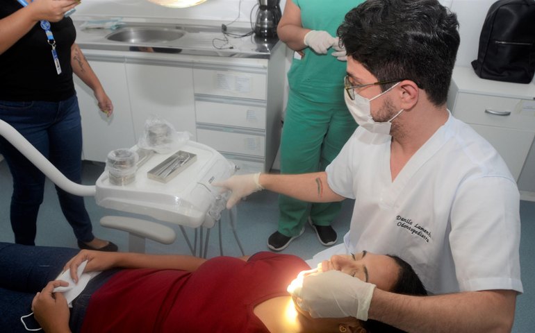 UPAs gerenciadas pela Sesau oferecem atendimento odontológico de emergência à população