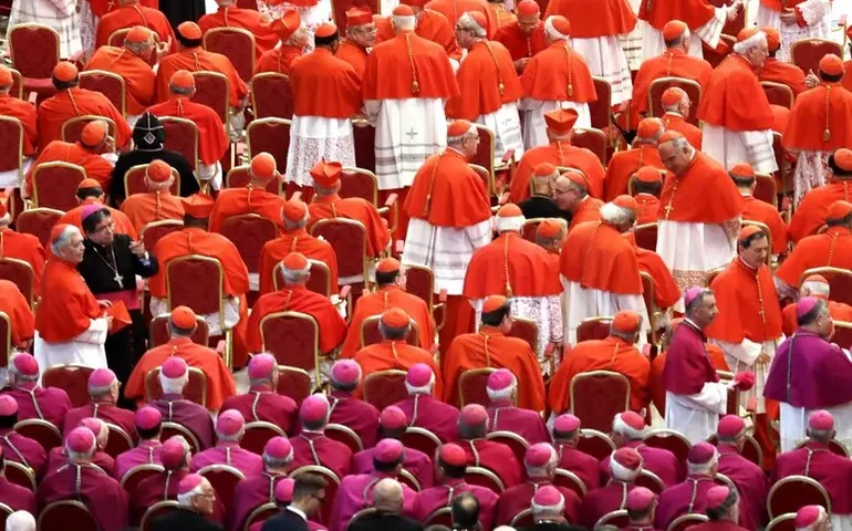 Conclave para escolher novo Papa terá 7 cardeais brasileiros