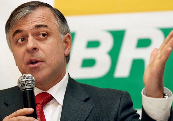 Ex-diretor da Petrobras volta para carceragem da Polícia Federal