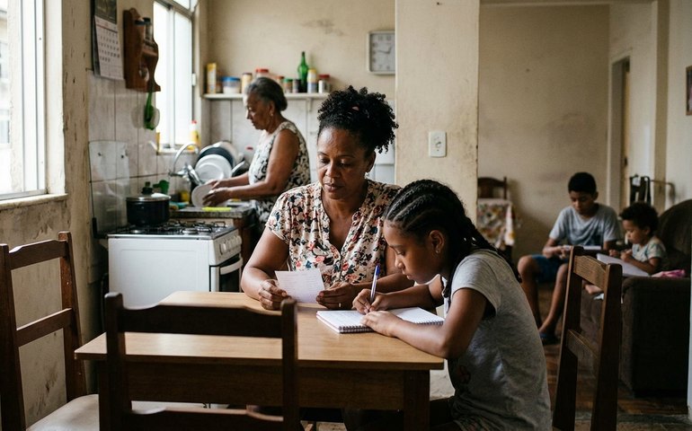 Maioria dos lares cariocas será chefiada por mulheres em 2025, aponta levantamento