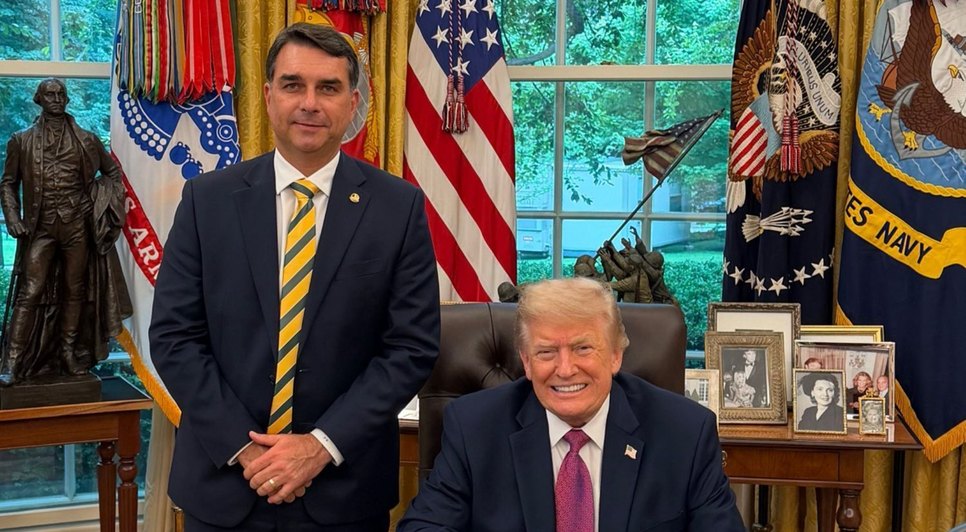 Decisão dos EUA aconteceu pouco depois da visita de Flávio a Donald Trump