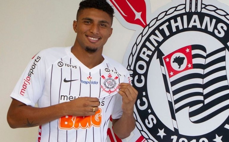 Atalanta anuncia contratação do volante Ederson, e Corinthians levará R$ 430 mil