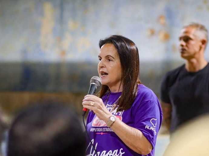 Deputada Fátima Canuto comemora sanção de lei que cria Política Estadual de Proteção e Atenção às Mães Atípicas em Alagoas