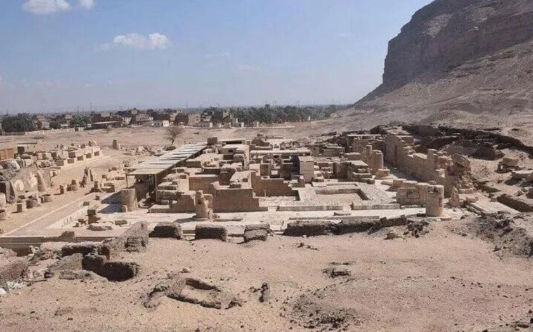 Descobrem em necrópole greco-romana no Egito enterros raros de javalis selvagens