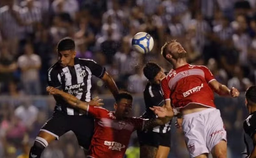 Ceará e CRB empatam no Presidente Vargas; foram dois gols para cada time