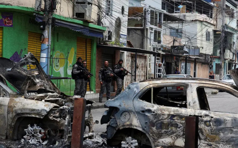 Polícia argentina prende três brasileiros suspeitos de ligação com facção criminosa