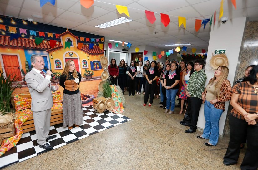 TJAL celebra resultados do semestre com café junino para servidores