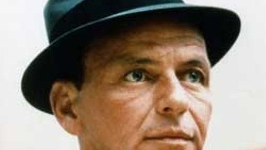 Será? Frank Sinatra fez filme pornô aos 19 anos, diz biografia