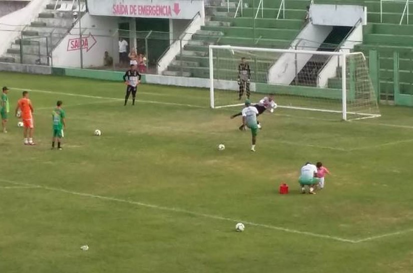 Técnico do Coruripe encerra semana com apronto para enfrentar o ASA