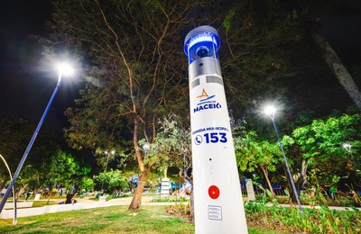 Totens de segurança instalados em Maceió reforçam monitoramento em tempo real
