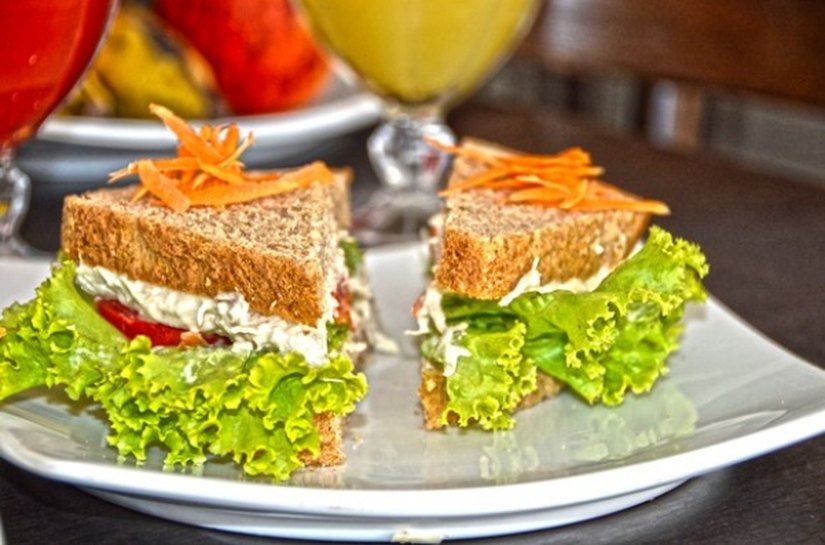 Cuidados na hora do lanche podem ajudar a emagrecer, alerta nutricionista