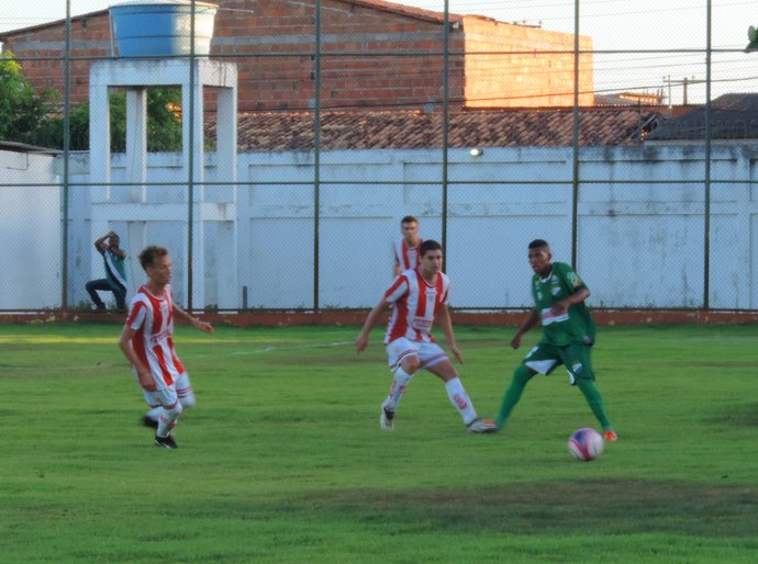 Coruripe toma gol no final e perde jogo amistoso diante do Sergipe