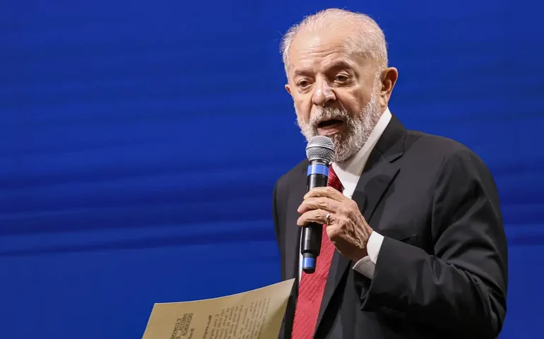 Lula sanciona lei que declara Lupicínio Rodrigues e Pixinguinha patronos da MPB