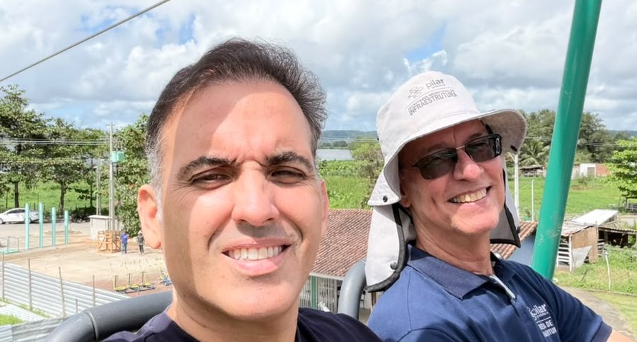 Primeiro teleférico de Alagoas inicia testes no Pilar; Renato Filho faz primeiro percurso