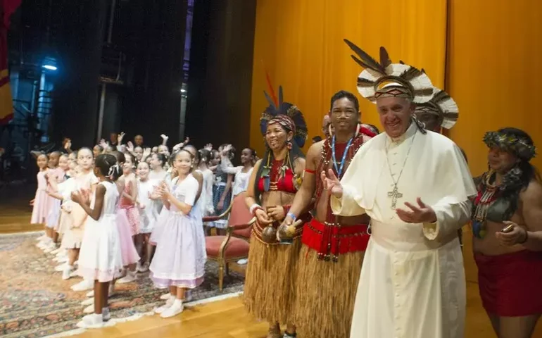 Lula homenageia 'querido amigo' papa Francisco: 'Mensagem de paz segue ecoando'