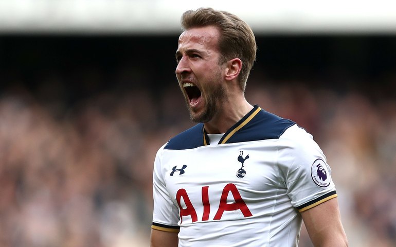 Tottenham vence Fulham com gol de Kane e se recupera após derrota para os líderes