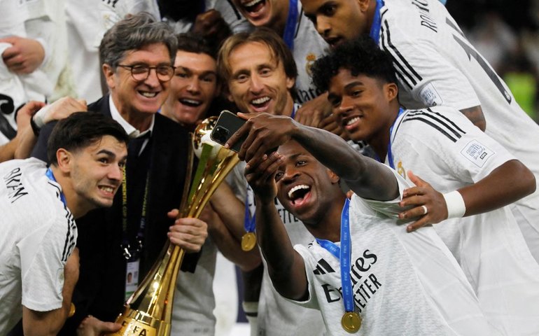 Com gol de Vini Jr, Real faz 3 a 0 no Pachuca e leva Intercontinental