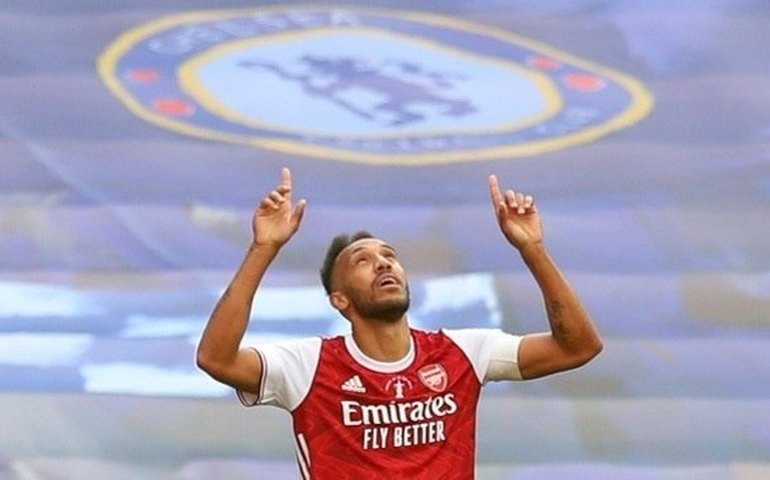 Aubameyang brilha, Arsenal bate Chelsea e vence a Copa da Inglaterra pela 14ª vez