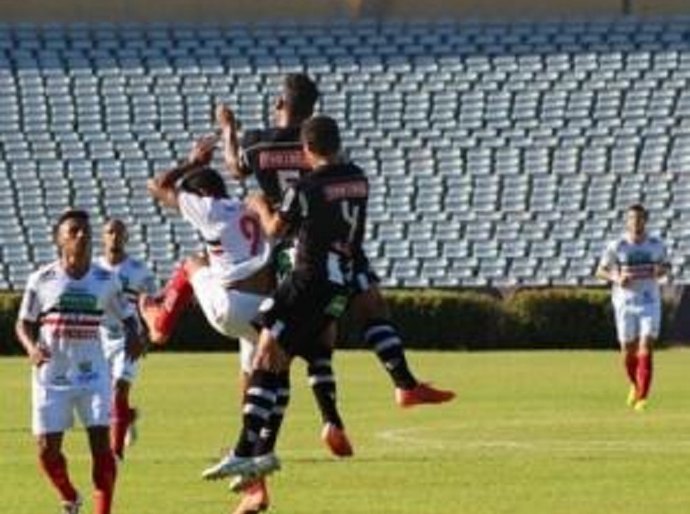 ASA empata com o River no Albertão e se mantêm no G4