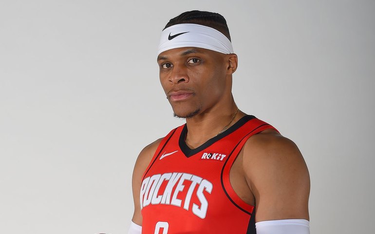 Westbrook, do Houston Rockets, revela que contraiu o novo coronavírus