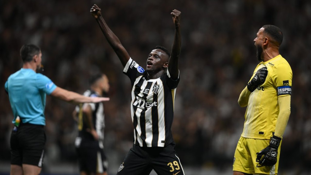 Da Guiné ao profissional do Atlético-MG: como Mamady Cissé conquistou espaço no Galo