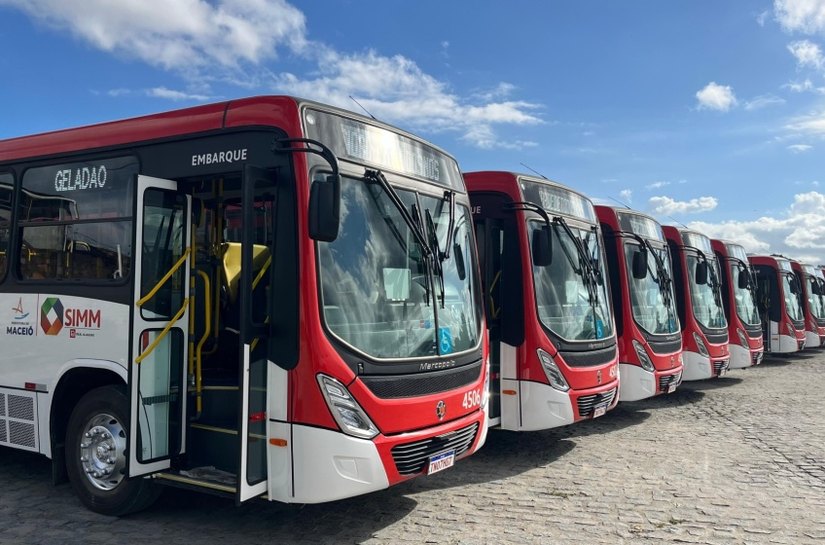 Vinte novos Geladões ampliam frota de ônibus climatizados em Maceió