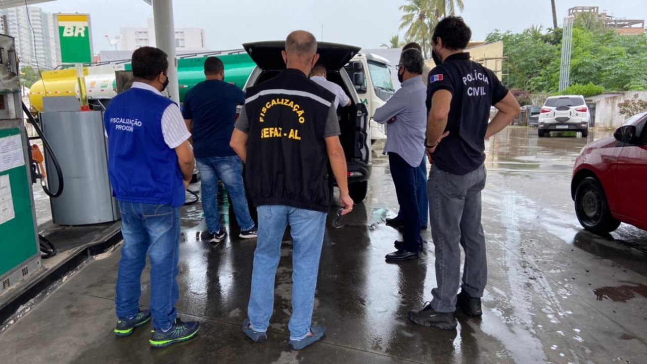 Procon de Alagoas participa de operação nacional para coibir possíveis crimes relacionados à venda de combustíveis