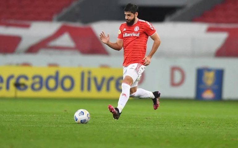 Inter encerra negociações e comunica que Bruno Méndez voltará ao Corinthians
