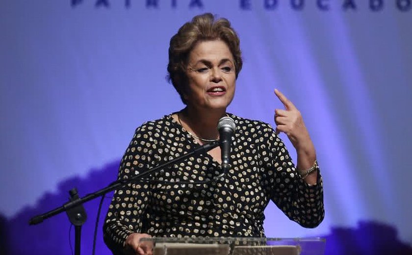 Comissão concede anistia política a Dilma com indenização de R$ 100 mil
