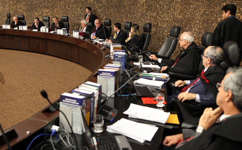 Pleno do Tribunal de Justiça julga 10 processos nesta terça