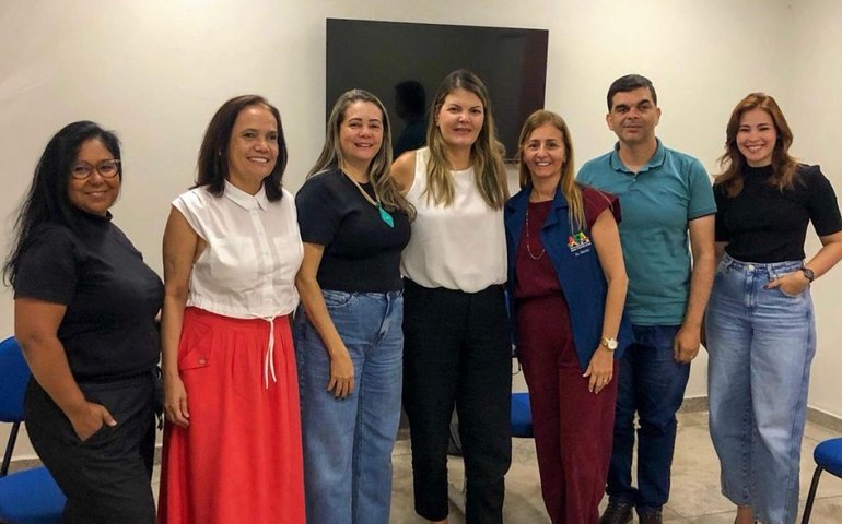 SMTT Arapiraca esclarece regras para credencial de estacionamento em reunião do Conselho