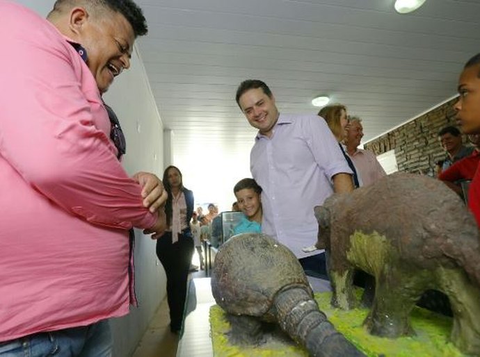 Governador inaugura 17 km de estradas recuperadas em Maravilha