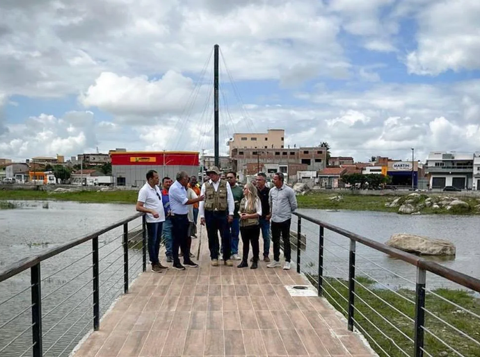 Em Tapera, prefeito recebe visita do MP/AL e do IMA na obra do futuro cartão postal da cidade
