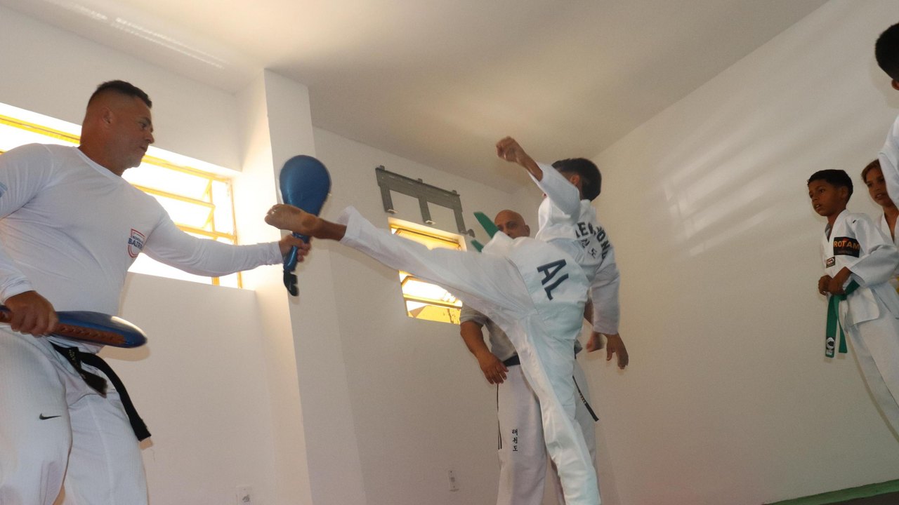 Jovens do Ronda Mirim participam da 1ª Copa de Taekwondo em Arapiraca